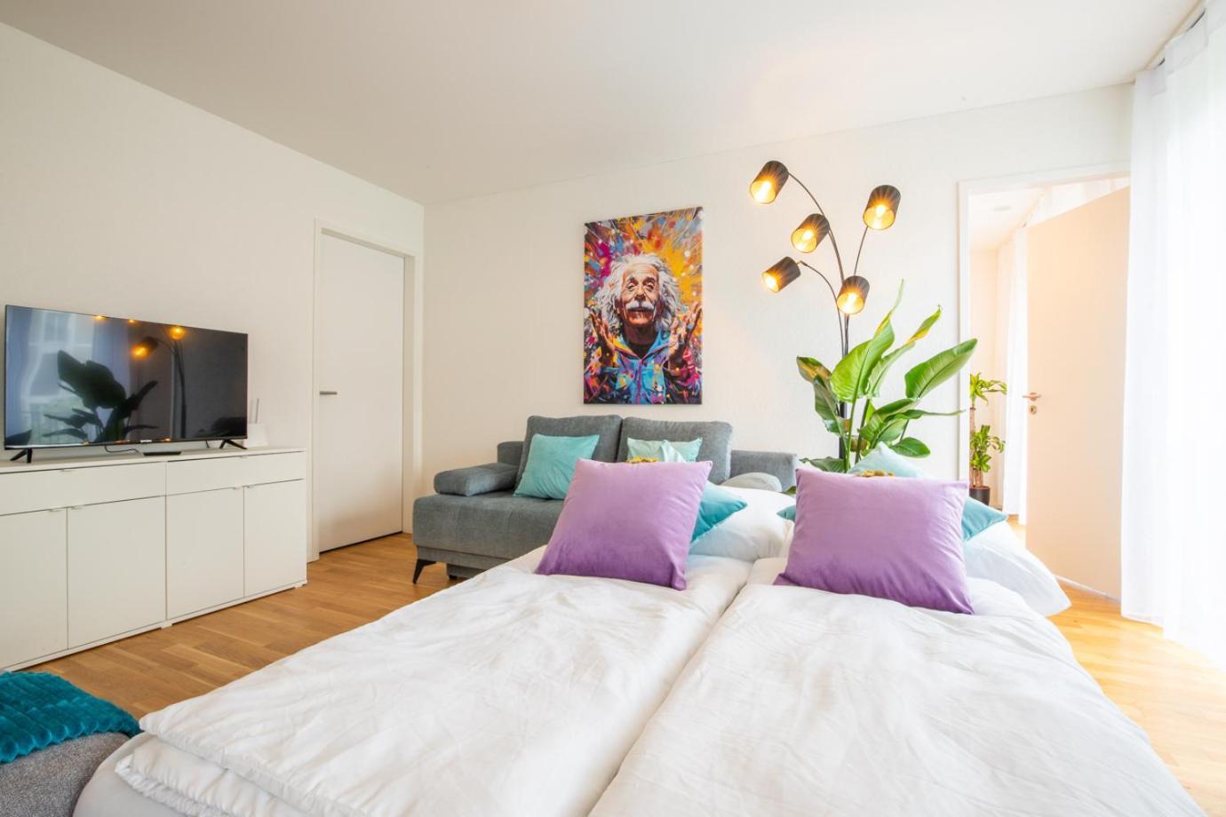 Special Einstein Iiv Apartment, Messe Kleinbasel 10-Star Bagian luar foto
